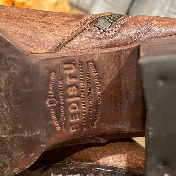 BED STU Begin Cobbler Buckle Bootie Size 7 GUC! - Picture 10 of 11